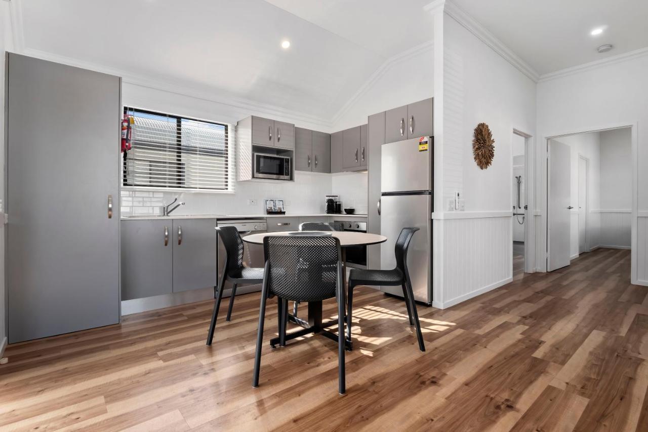 Ingenia Holidays Cairns Coconut 外观 照片 A kitchen in a typical apartment