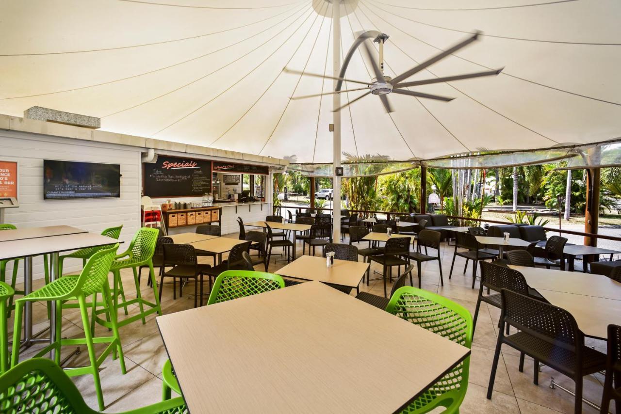 Ingenia Holidays Cairns Coconut 外观 照片 The Village Green