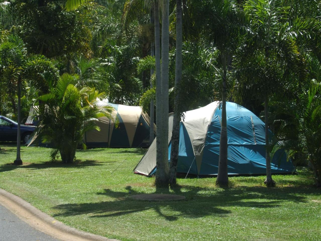 Ingenia Holidays Cairns Coconut 外观 照片 Camping at the park