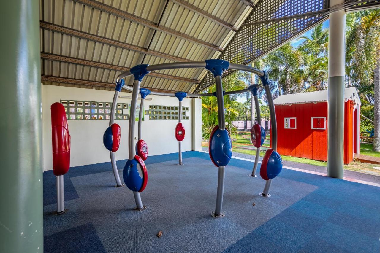Ingenia Holidays Cairns Coconut 外观 照片 Playground at the resort